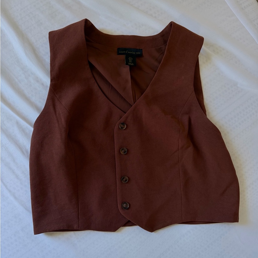 House of Harlow 1960 Brown Sleeveless Vest